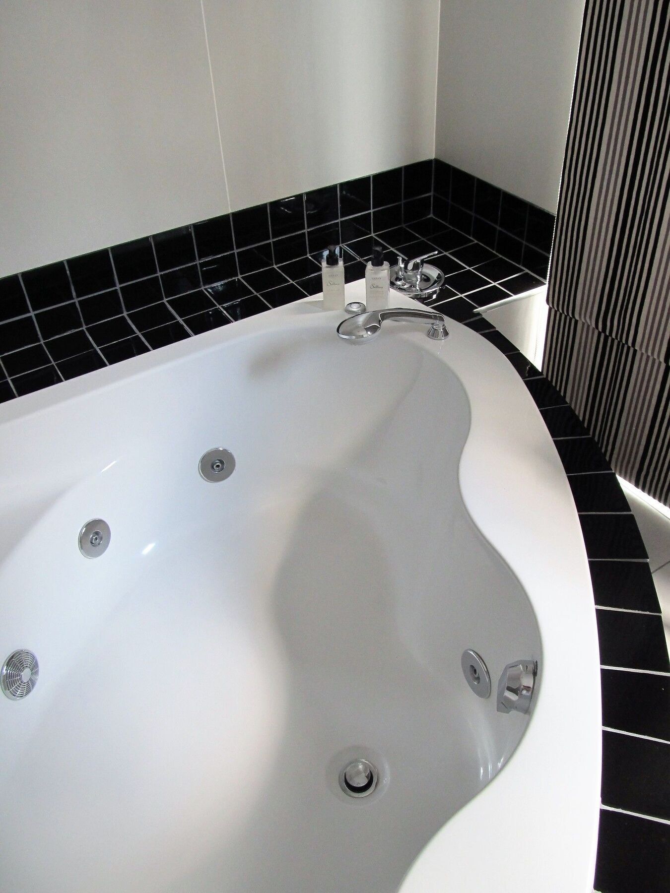 Le Petit Fillan Hotel Sandton Luaran gambar