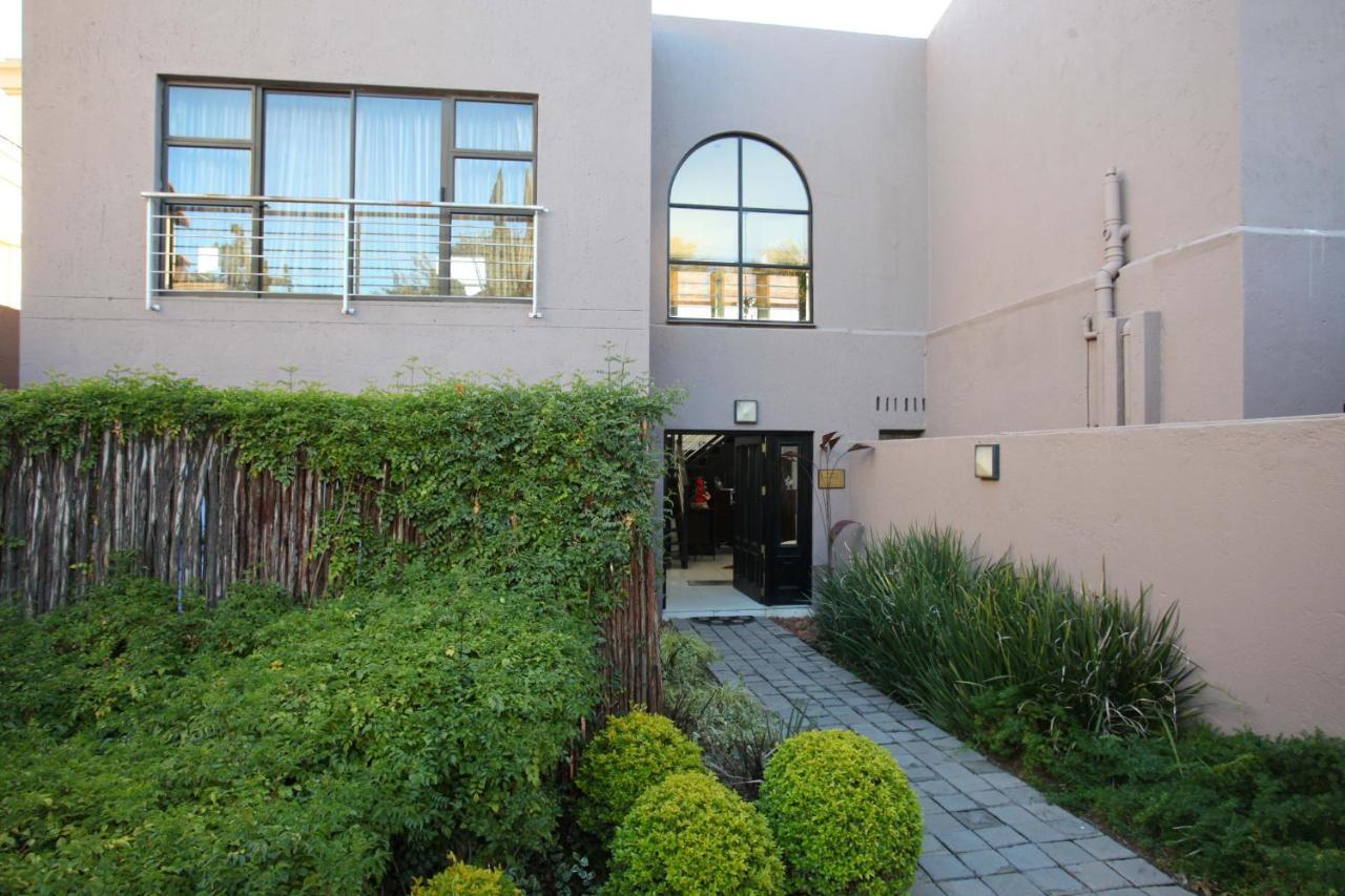 Le Petit Fillan Hotel Sandton Luaran gambar
