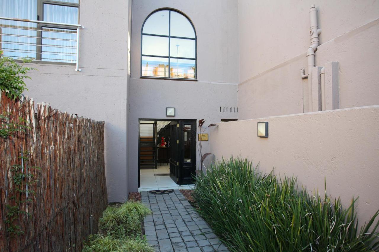 Le Petit Fillan Hotel Sandton Luaran gambar